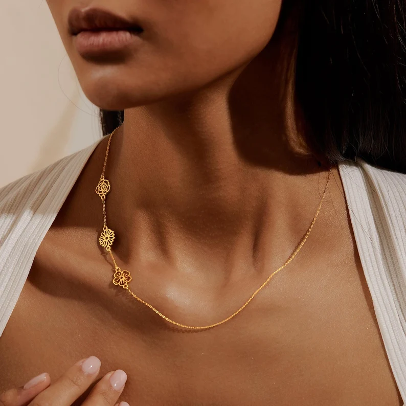 Custom Sideway Birth Flower Necklace