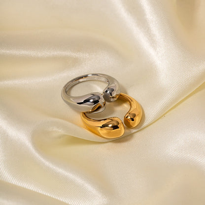 Sculpted Teardrop Open Gold Ring