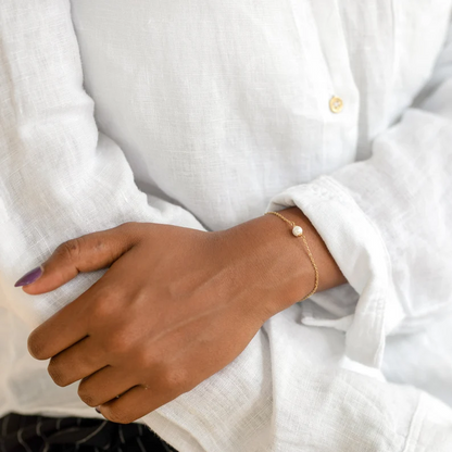 Dainty Pearl Bracelet